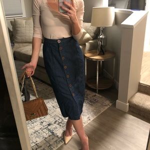 Midi Button Down Denim Skirt 🤓🍁